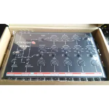 Crossover ativo Stetsom STX104 Foto mini 4