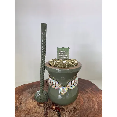 Cuia Chimarrão Mate Com Choker Pedras + Bomba Inox E Enfeite Foto 1