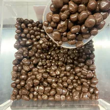 Dragee De Uva Passa Preta Com Chocolate Suíço Ao Leite 250g Foto mini 2