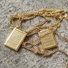 Escapulário Nossa Senhora Do Carmo Sagrado Coração De Jesus Cor Dourado Foto mini  3