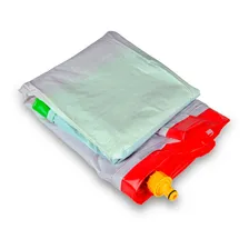 Escorrega De Água Infantil Ao Ar Livre Brinquedo Jatos Água Cor Branco Foto mini  2