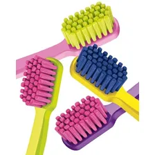 Escova Dental Ultramacia Curaprox Foto mini 4