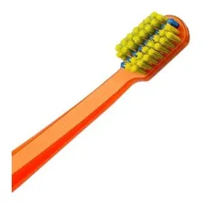 Escova Dental Ultramacia Ortho Curaprox Foto mini 4