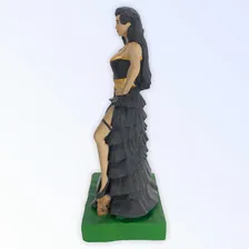 Escultura Pomba Gira Preta 15 Cm Com Crânio No Pé 7 Saias Foto mini 2
