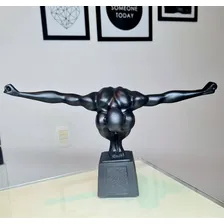 Estátua Homem Fisiculturista Braços Abertos Resina Cor Preto Foto mini 4