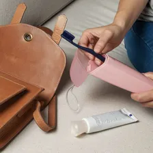 Estojo Porta Escova, Pasta De Dente E Fio Dental Rosa Ou Foto mini  3