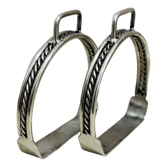 Estribo Par Em Inox Resistente Cavalo Sela Imediato Cor Prateado Foto 1