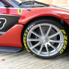Ferrari Fxx-k 1:18 Bburago Signature Foto mini 2