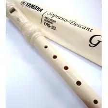 Flauta Yamaha Soprano - Color Creme %} Foto mini 3