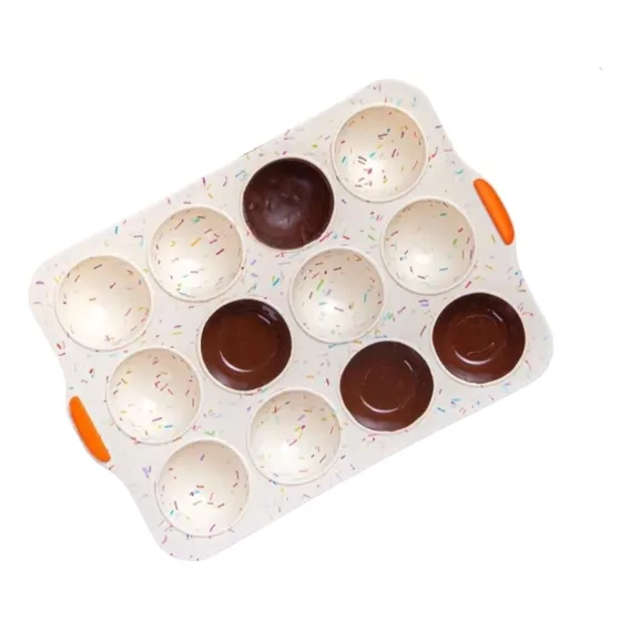 Forma De Silicone Hercules Muffins 12 Cavidades Cor Bege Foto 1