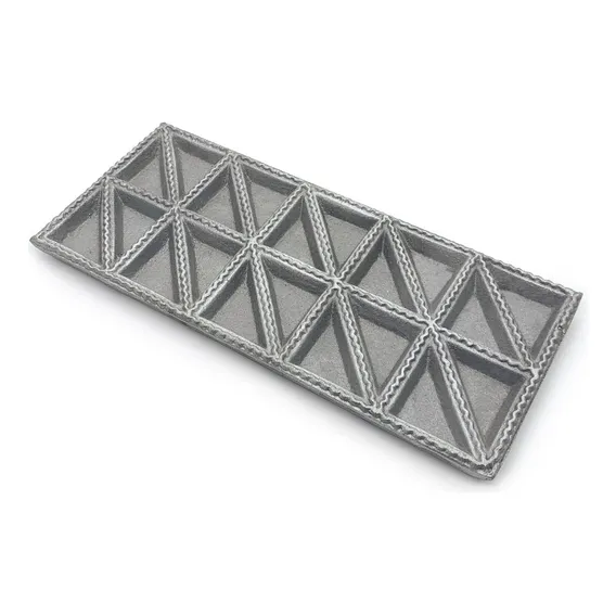 Forma Para Ravioli Tortéi Em Alumínio - 20 Cavidades Cor Cinza Foto 1
