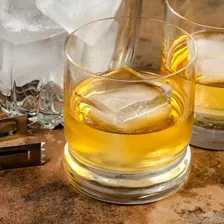Forma Silicone 6 Cubo Quadrado Gelo Grande Drink Whisky Bar Cor Vermelho Foto mini 2