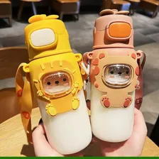 Garrafinha De Água Suco Leite Bichinhos Leão Colorida Com Alça Para Transporte E Canudo De Silicone Garrafinha Infantil Snel Home Foto mini  3
