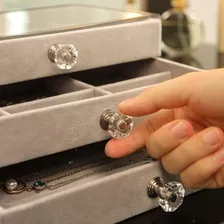 Gaveteiro Porta Joias Três Gavetas Organizador Brincos Aneis Cor Cinza Foto mini  2