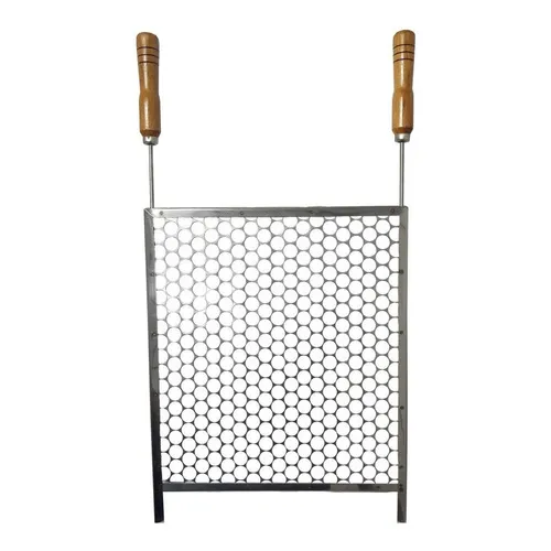Grelha Inox Moeda 41 X 51cm Com Cabos De Madeira Churrasco Foto 1
