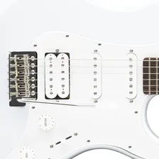 Guitarra Yamaha Pacifica 012 Branca Foto mini  2