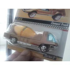 Hot Wheels - Cement Truck - Neo Classics Series - Cor Dourado Foto mini  3