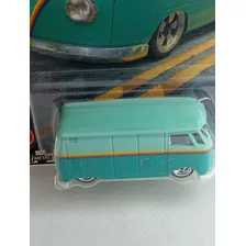 Hot Wheels Volkswagen T1 Panel Bus Boulevard Cor Verde Foto mini  2