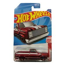 Hotwheels Red Edition Chevy Silverado 1983 Cor vermelha Foto  mini 1