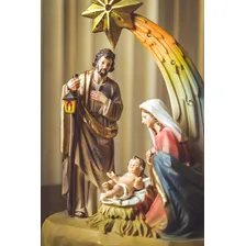 Imagem Sagrada FamÃlia Com Estrela Presépio Resina 30cm Led Foto mini 4