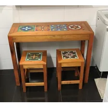 Jogo Bistrô Banqueta Madeira Com Mesinha Ladrilho Hidráulico Acabamento da estrutura Selador Cor mista Foto mini 1