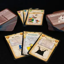 Jogo Munchkin + Expansão Munchkin 10 - Torções Temporais Foto mini 2