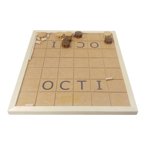 Jogo Tabuleiro Octi Brinquedo Estratégia Raciocínio Lógico Foto 1