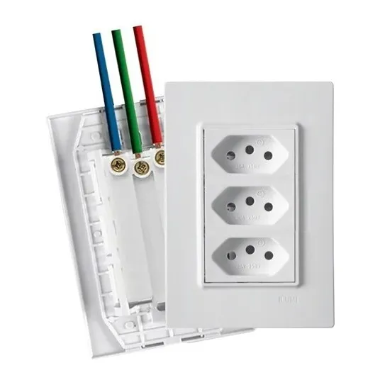 Kit 10 Peças - Tomada Tripla 4x2 20a Monobloco Vivaz Ilumi Cor Branco Foto 1