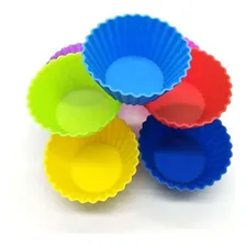 Kit 12 Forminhas Mini Cupcake Bolo Muffin Assadeira Silicone Cor Variadas Foto mini 1