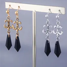Kit 2 Brincos Sailor Moon Black Lady Cosplay Cor Dourado Foto mini 2