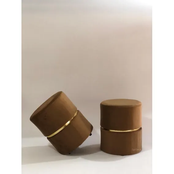 Kit 2 Puff Marrom Cinta Dourada Foto 1