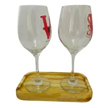 Kit 2 Taças Bandeja Frase Love Personalizada Vinho Foto mini 2