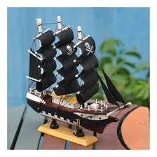 Kit 3 Navios Pirata Preto Branco Veleiro Miniatura Barcos Foto mini 3