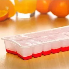 Kit 4 Formas De Gelo Flexivel Plastico Sanremo Cor Vermelho Foto mini  3
