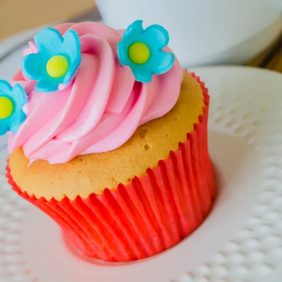 Kit 45 Forminha Cupcake Impermeável Formas Papel Forneavel Cor Forminha CupCake Vermelho Foto 1