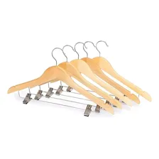 Kit 5 Cabides Madeira Marfim Com Presilhas Paramount Foto mini 1
