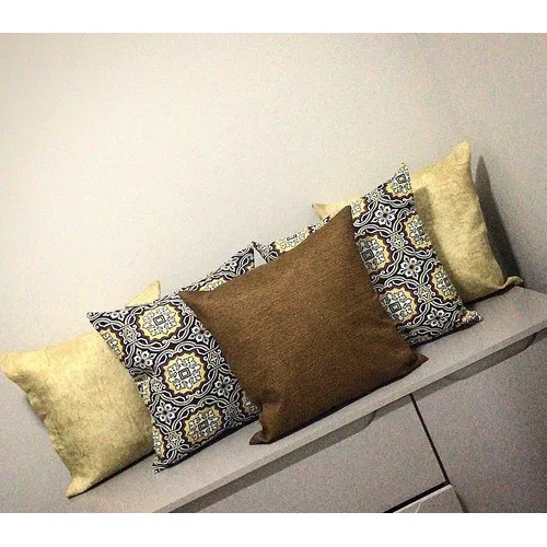 Kit 6 Capas Para Almofadas Decorativa Floral E Bege 6 Peças Cor Branco Porcelana Amarela Foto 1