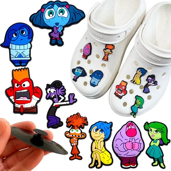 Kit 8 Pins Bottons Emborrachados Para Crocs Divertidamente Foto 1
