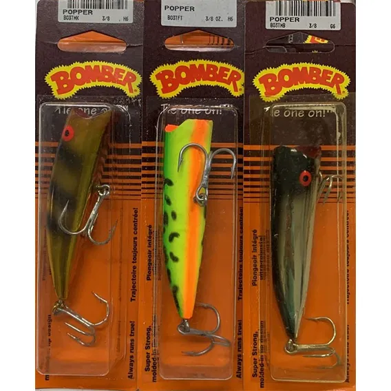 Kit Com 02 Iscas Artificiais Bomber Popper 8,5cm Cor Sortidas Foto 1