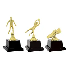 Kit Com 3 Troféus De Futebol Goleiro Artilheiro E Jogador Cor Preto dourado Vitoria 600110 Foto mini 1