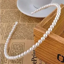 Kit Com 6 Tiaras Com PĂ©rola TendĂȘncia Arco Cabelo Moda Cor Branco Foto mini 3