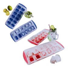 Kit Com Duas Forminhas De Gelo Com O Fundo De Silicone Cor Vermelho Foto mini 1