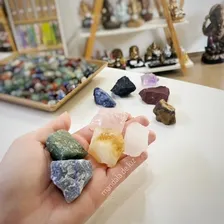 Kit De 10 Pedras Brutas Mistas Cristais Selecionados Foto mini 4