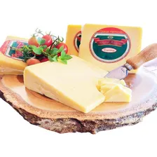 Kit Queijo Parmesão + Queijo Provolone Vista Alegre 2,5kg Foto mini  2