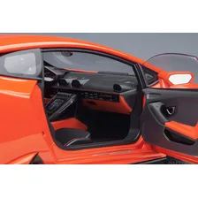 Lamborghini Huracan Evo 1:18 Autoart Laranja Foto mini 4
