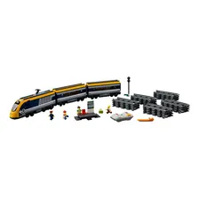Lego 60197 Trem De Passageiros A Pronta Foto mini 4
