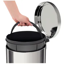 Lixeira Tramontina Com Pedal Em Aço Inox  Cor Cinza Foto  mini 1