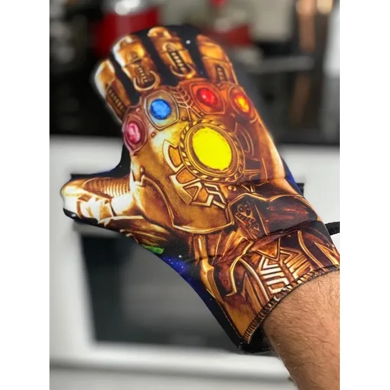 Luva Térmica De Cozinha Thanos Manopla Do Infinito De Forno Cor Amarelo Foto 1