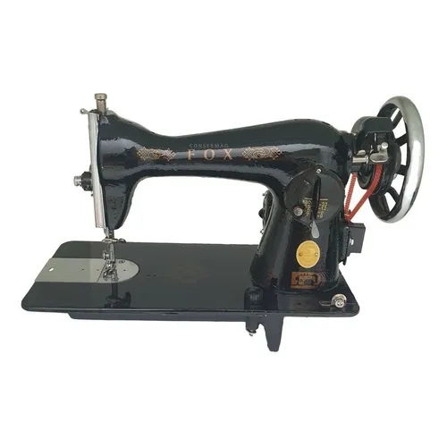 Maquina Costura Doméstica Comun Pretinha Com Motor 220V Foto 1