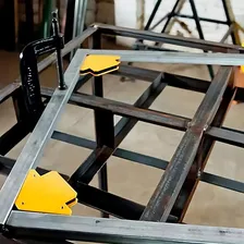 Máscara Solda Escurecimento Automático E Esquadro Magnético Cor Preto Liso Foto mini 3